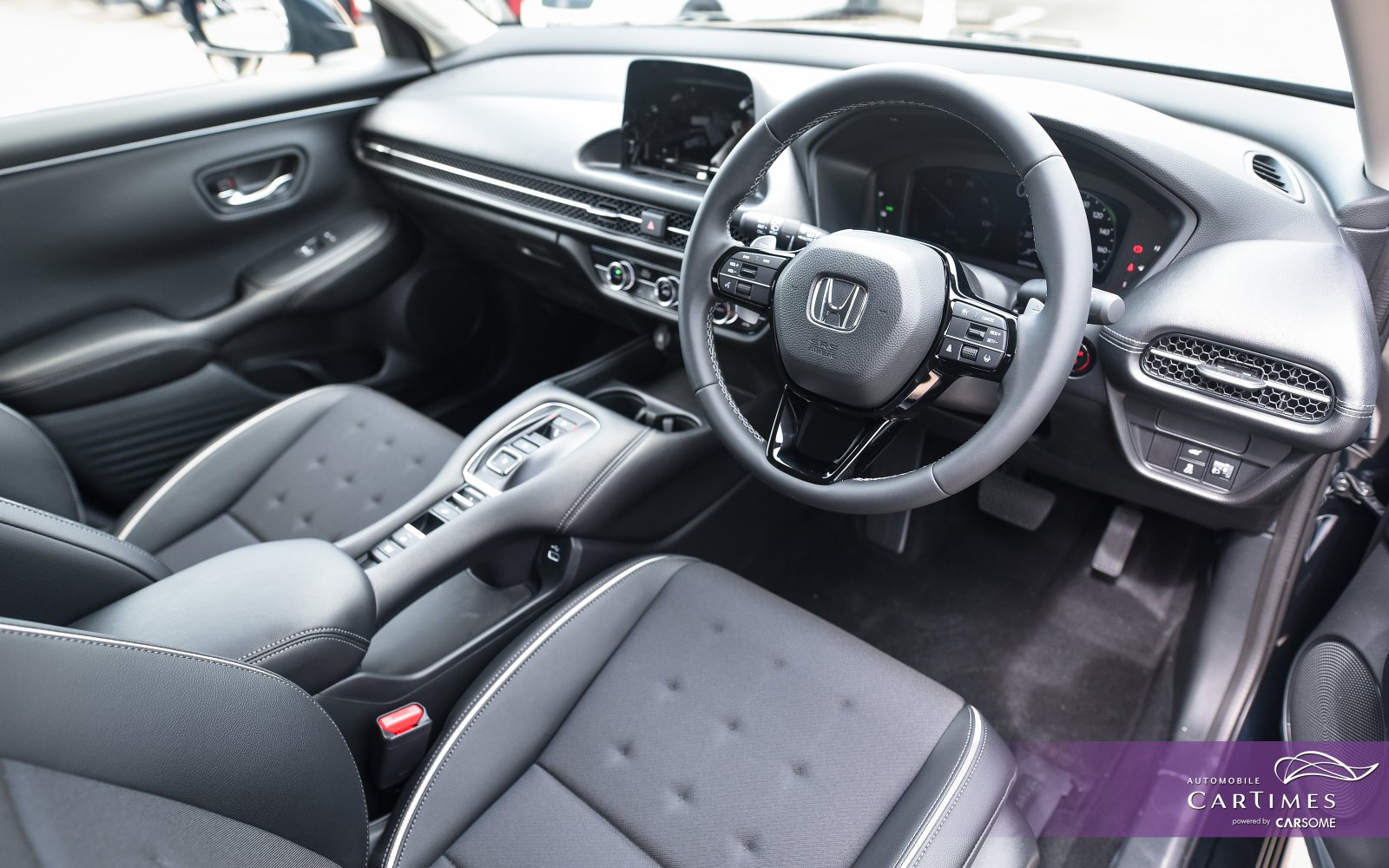 Honda ZR-V 2.0 e:HEV photo 8